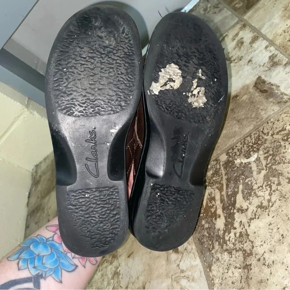 Women’s Clark’s Slip on Brown Leather Causal  Comfort Clog Mules shoes size 6 - Picture 13 of 14